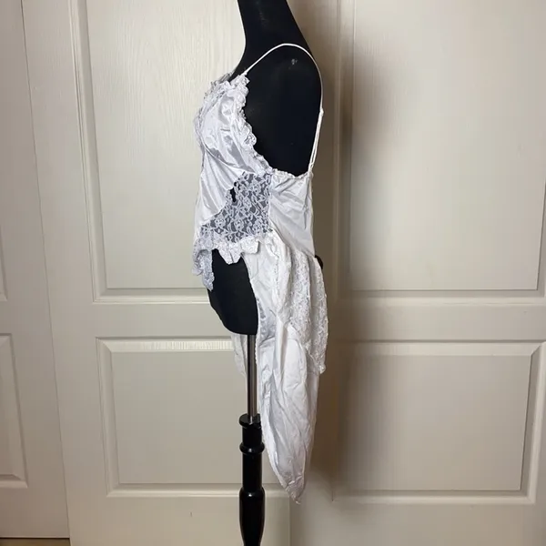 80s VINTAGE HIGH LOW LINGERIE SLIP DRESS CAMI - Image 3