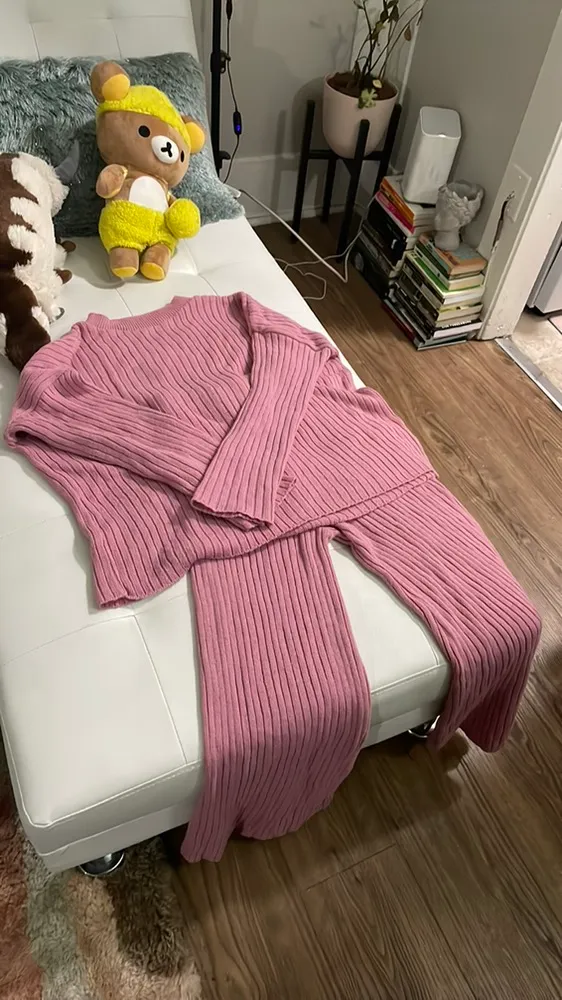 Pink Ribbed Soft Knit Set - Image 4
