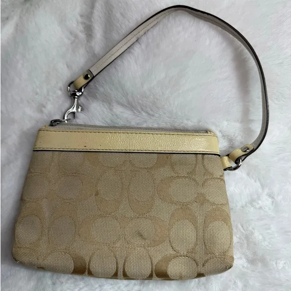COACH Cream Signature Canvas Wristlet - Image 2