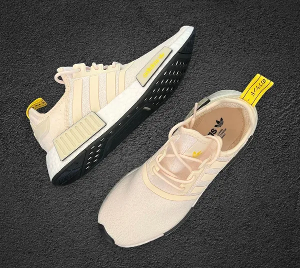 Adidas NIB  NMD R1 Ecru Tint - Image 2