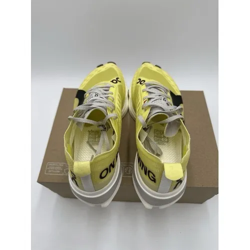 On Running Cloudboom Strike Limelight Wolf Women's Running Shoes Size 8 - Image 7
