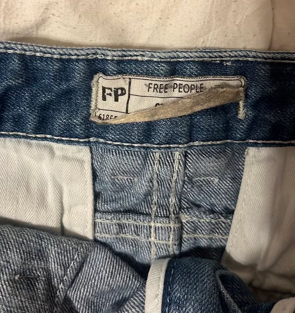 Free People Jean Shorts - Image 4
