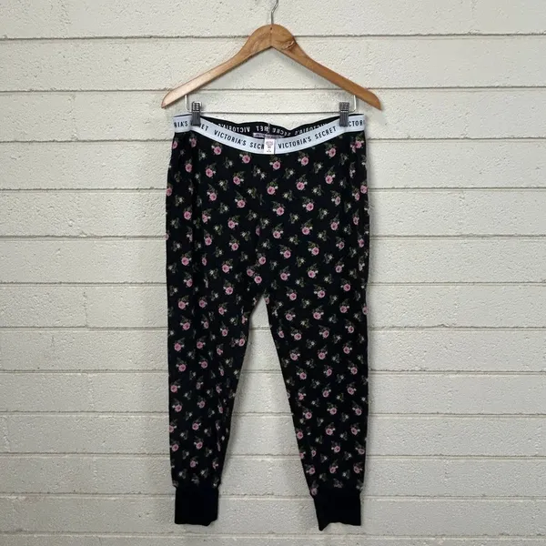 Victoria’s Secret Black Floral Thermal Pajama Set size M - Image 4