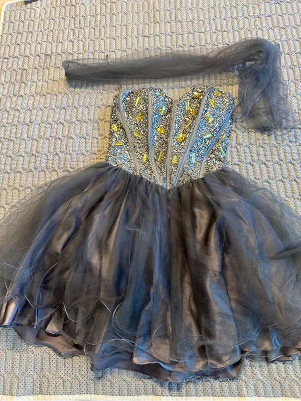 Aspeed Gray Prom Dress with Yellow Crystal Accents - Image 5