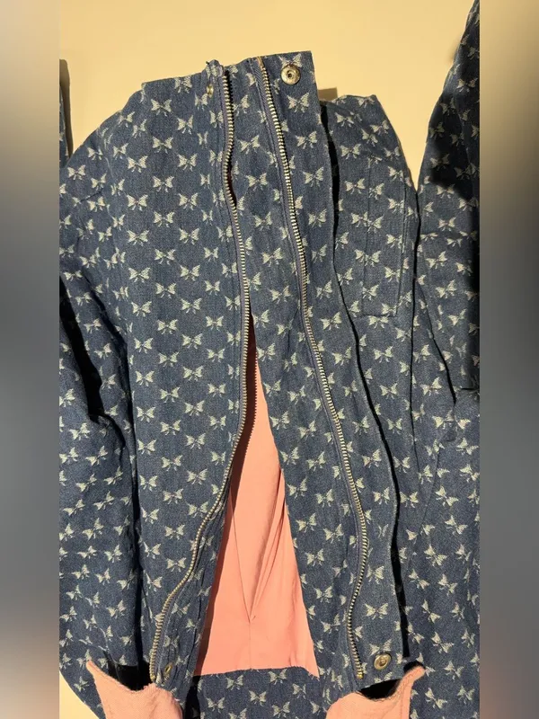 Anthropologie Dot & Lu Quilted Blue Floral Jacket Pink Collar Missing Zipper - Image 16