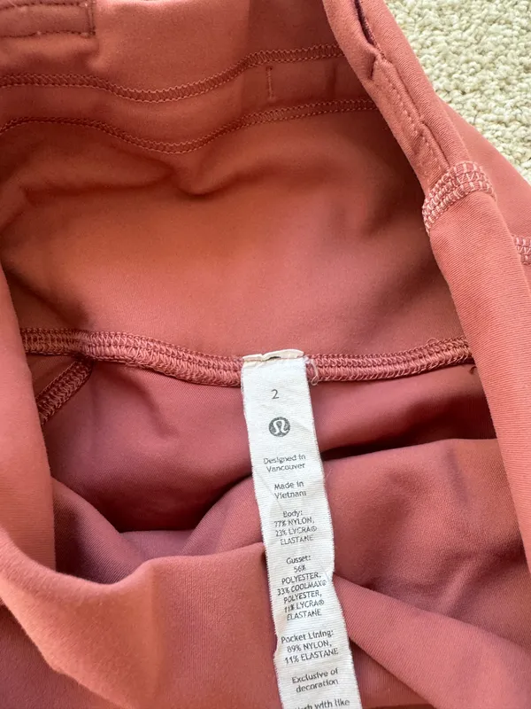 Pink Lululemon Leggings Align  - Image 3
