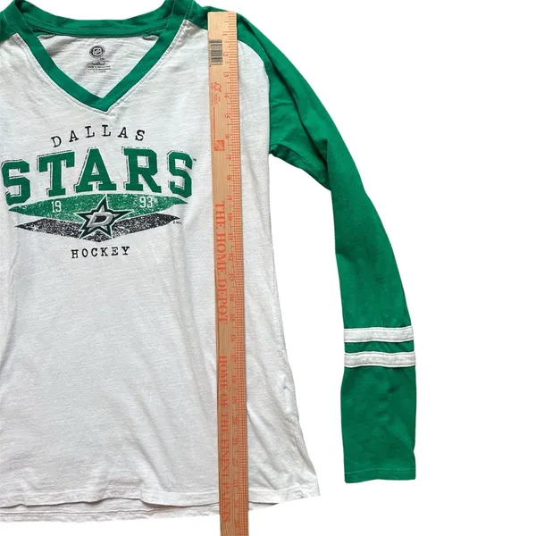 Dallas Stars NHL Hockey Long Sleeve Raglan Tee Green White Womens Large - Image 4