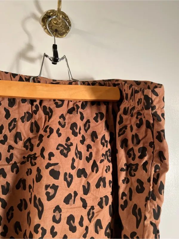 MarleyLilly Women’s Size XL Mini Skirt Tan Black‎ Animal Print Zip Side Cotton - Image 6