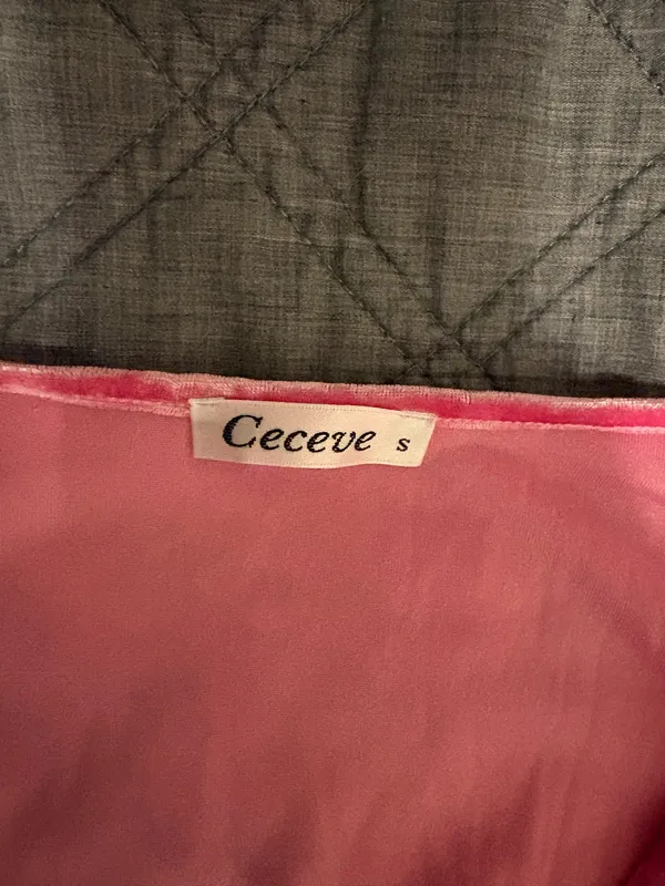 Ceceve Pink Velvet Lounge Set - Image 6