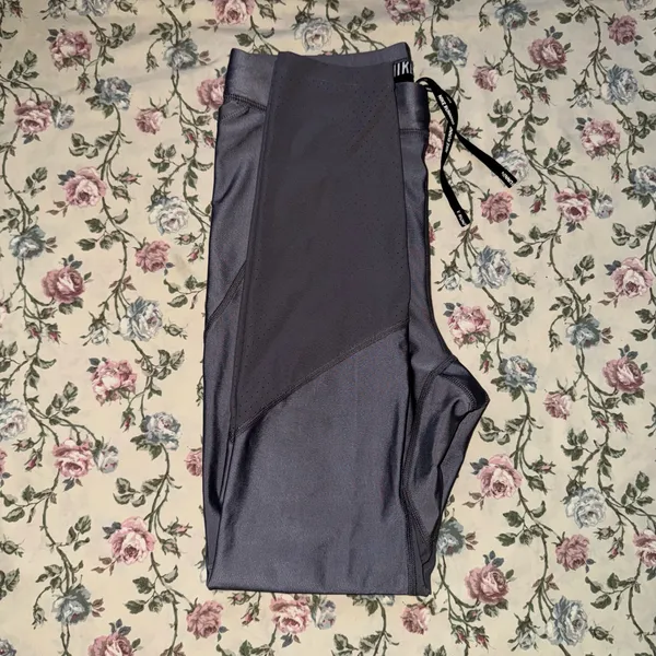 Grey Nike Dri-Fit Leggings - Image 5