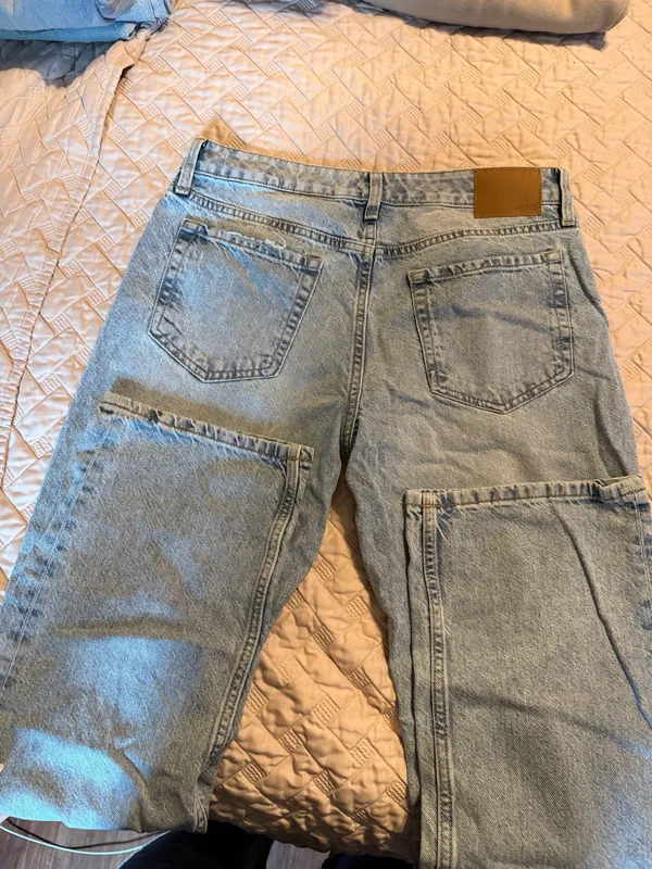 Aeropostale Low-Rise Baggy Jeans - Image 6