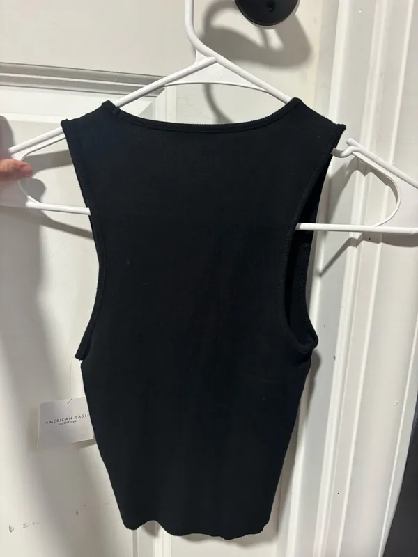 Sleeveless American Eagle Top Tank - Image 2