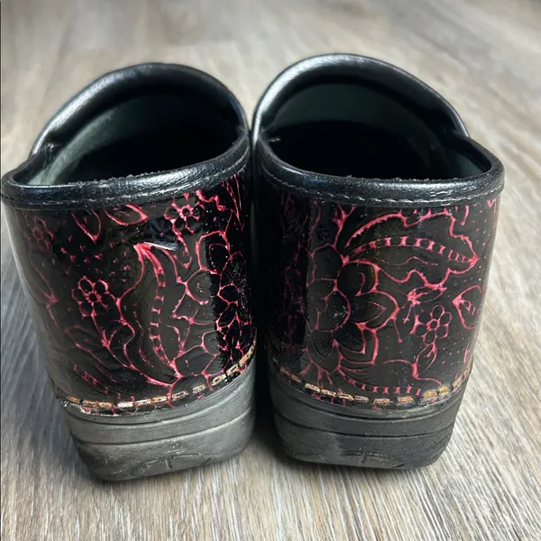 Dansko Pro XP 2.0 Patent Leather Clogs Size 40 (US 9.5-10) - Image 11
