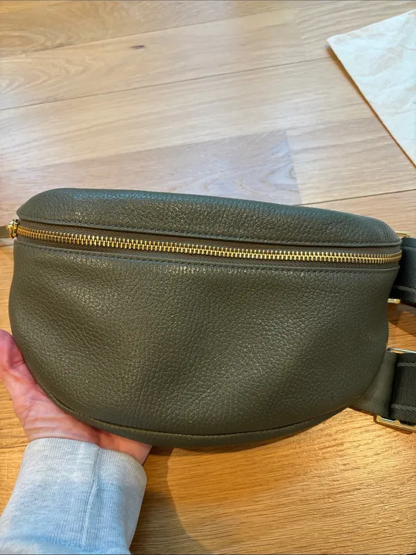 Quince Belt Bag Green Pebbled Leather Purse - Image 2