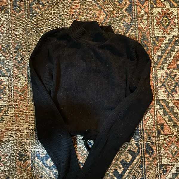 Madewell Ribbed Mockneck Open-Back Crop Top - Image 2