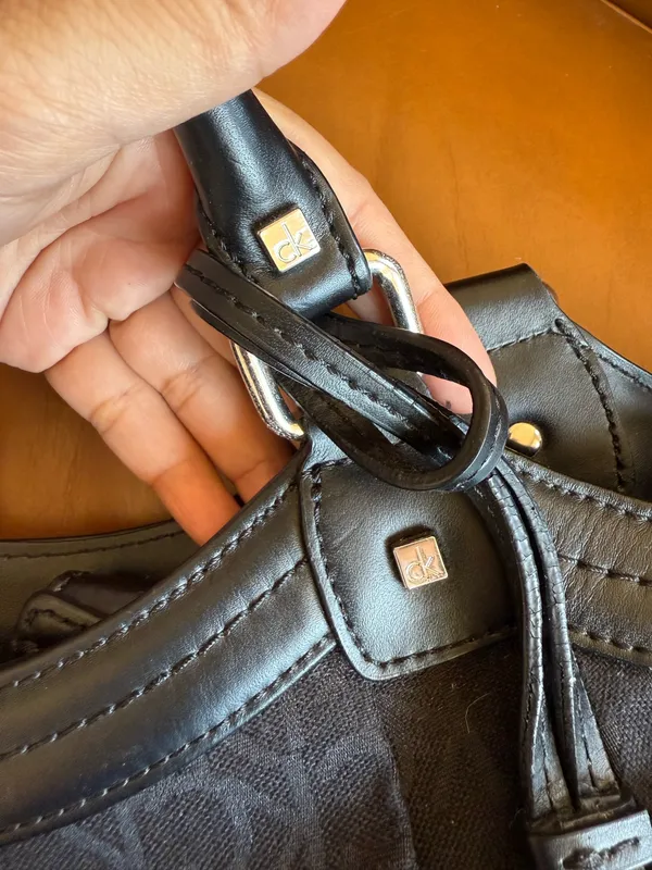 Calvin Klein Bag Shoulder Black - Image 11