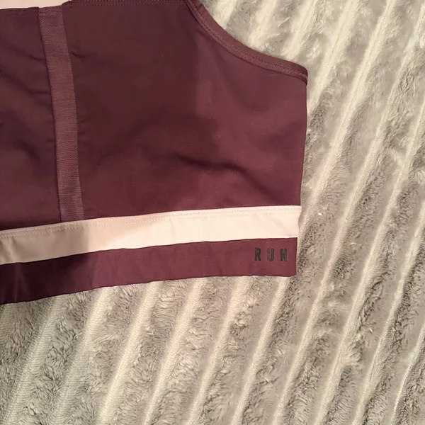 Nike Dri-FIT‎ High-Neck "RUN" Sports Bra - Maroon/Burgundy, Size Medium - Image 2