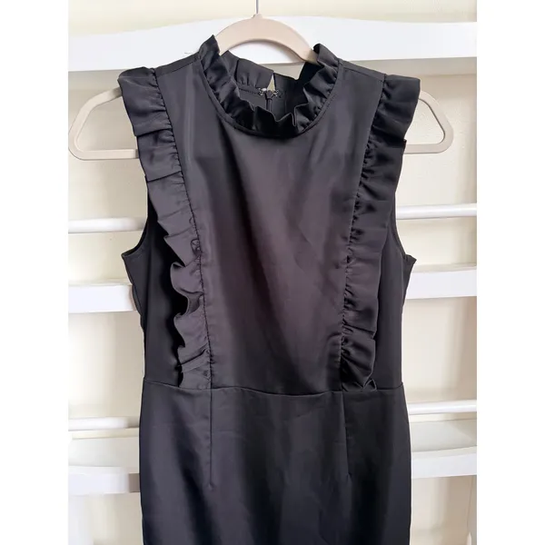 Blaque Label Black Ruffle High Neck Sleeveless Cocktail Sheath Dress NWT Size M - Image 2