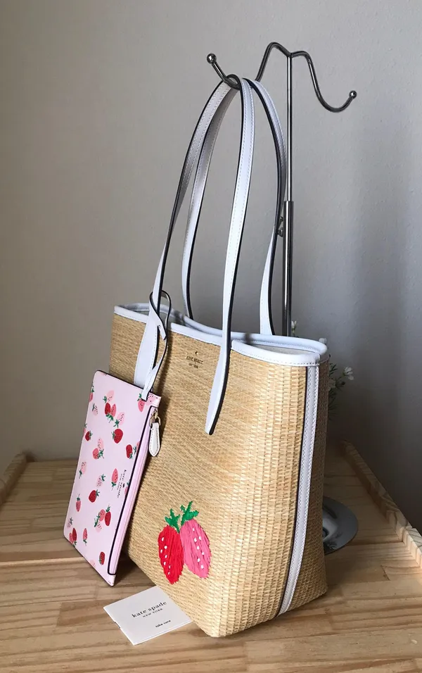 Kate Spade Purse - Image 4