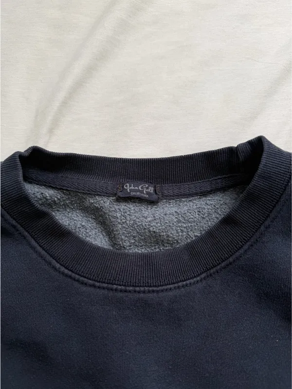 Brandy Melville Malibu Crewneck - Image 5