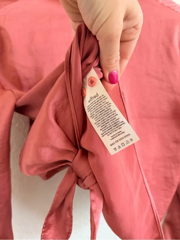 Aritzia Wilfred Pink Coral Satin Tie-Front Button‎ Down Blouse Top XS - Image 6