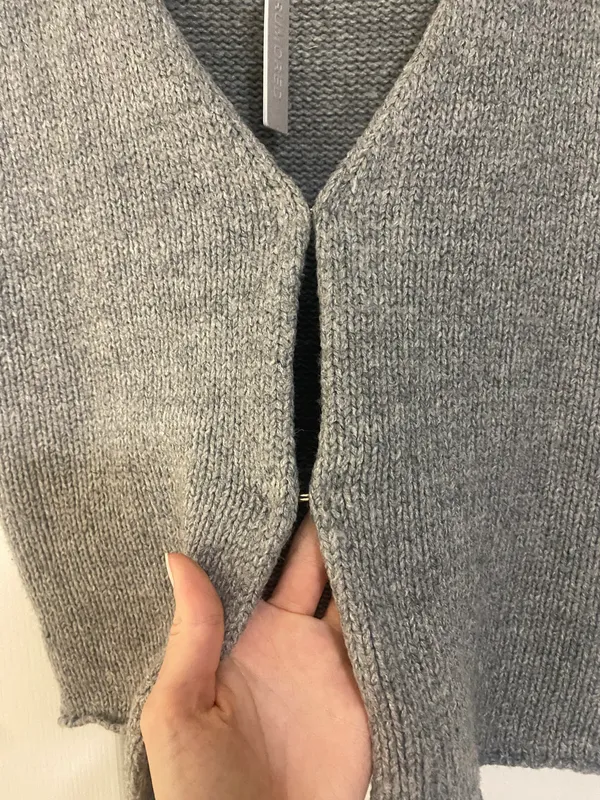 Rumored Trending Grey Knit Vest - Image 6