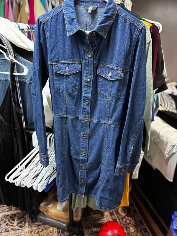 Frye Women's Long Sleeve Button Front Pocket Denim Mini Shirt Dress - Image 5
