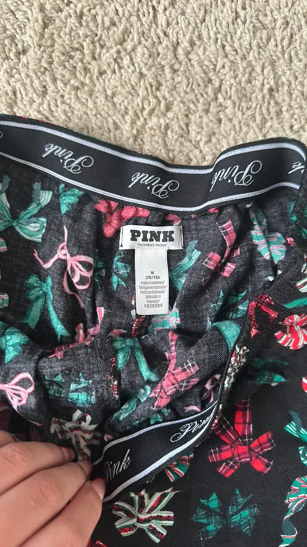 PINK Victoria's Secret Boxer Shorts - Image 3
