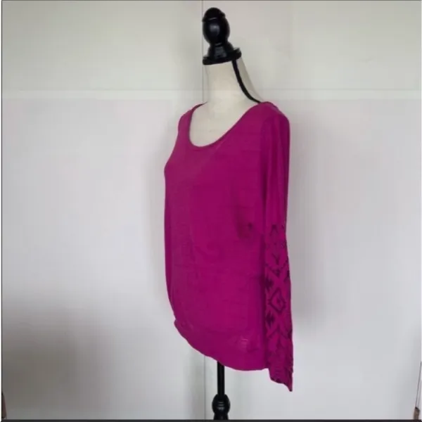 Victoria's secret PINK magenta tribal print long sleeve top tee shirt size large - Image 6