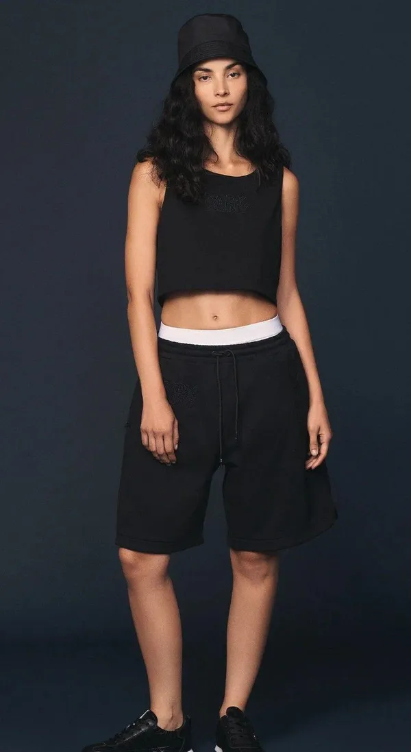 DKNY x NY Yankees Embroidered Shorts Official Collab - Size S - NWT - Image 2