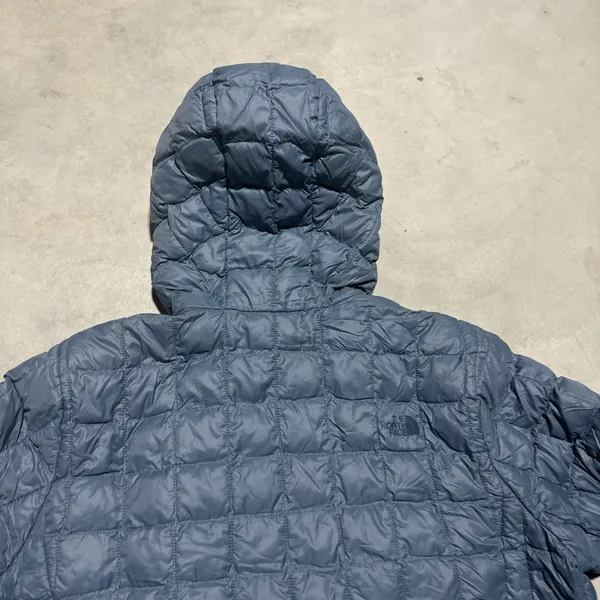 The North Face ThermoBall Hooded Puffer Jacket Women's XL Blue Insulated Coat - Image 9