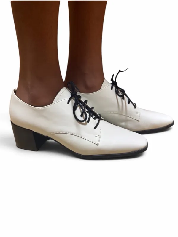 Linea Paolo Ivory Lace-Up Pointed Block Heel Shoes Size 8M - Image 2