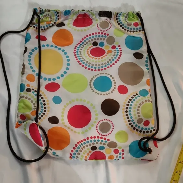 Thirty - One Tiana Cinch Sac Polka Dots Dopamine Classic Preppy Coconut Girl - Image 2