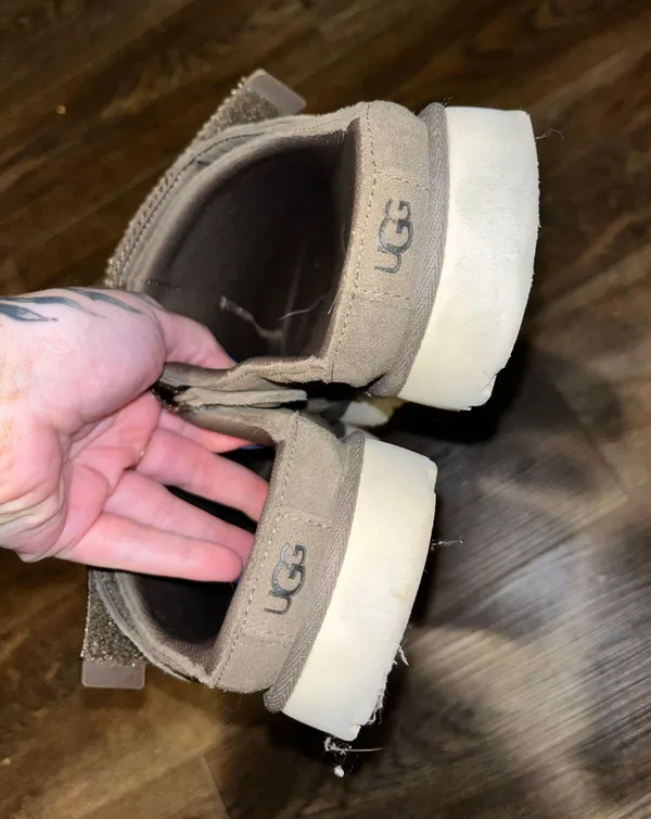 UGG Clogs - Image 4