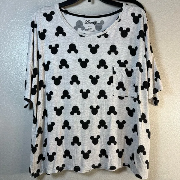 Disney short pajama set Black Mickey Design SZ:XL - Image 5