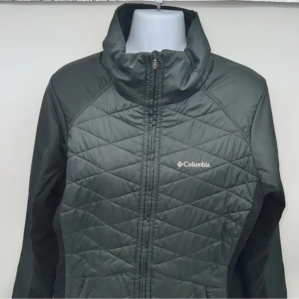 Columbia Women's Y2K Dark Black with a Hint of Green Utility Jacket-Size M - Image 2
