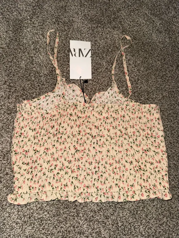 Zara Floral Print Smocked Cropped Cami Top - Image 3