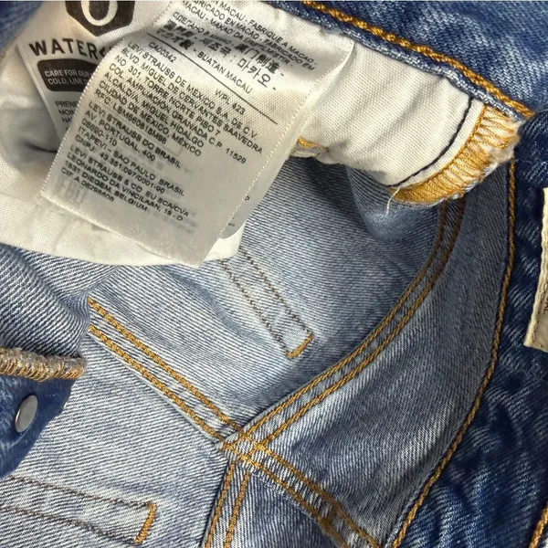 💙✨ Levi’s 501 Distressed‎ Button-Fly Jeans W25 L26 ✨💙 - Image 5