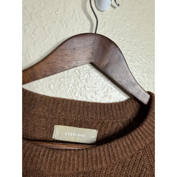 Everlane 100% Cashmere Rib Round Crew Sweater Womans M Brown Relaxed - Image 3