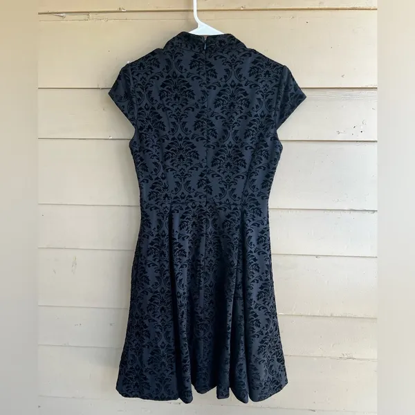 Black Classic Contemporary Modest Dress - Womens Size 6 - Image 4