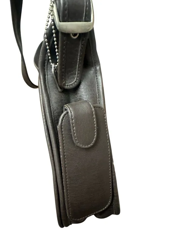 Vintage Coach 4C-9911 Glove-Tanned Leather Crossbody Bag - Made in USA - Image 5
