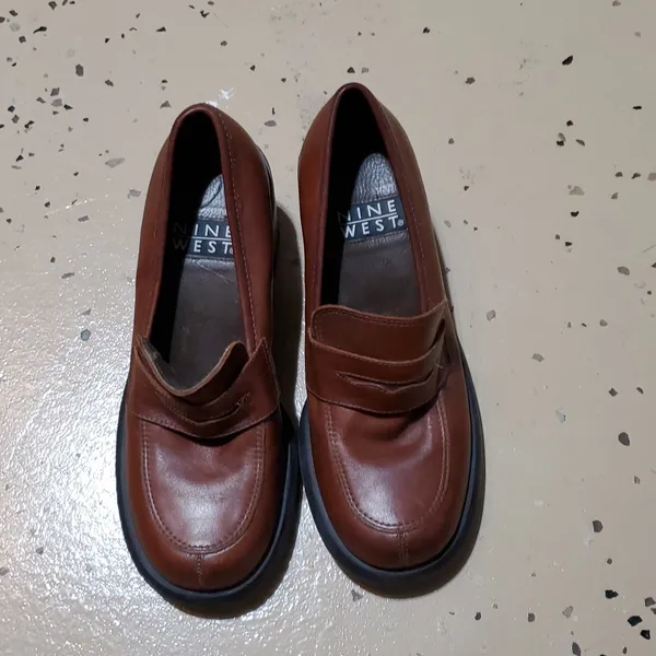 NINE WEST CROMWELL LEATHER SHOES SIZE 5 1/2M - Image 4