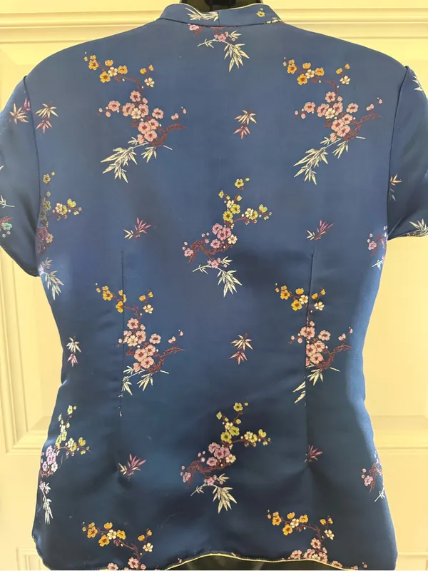 Navy Floral Satin Mandarin - Image 2