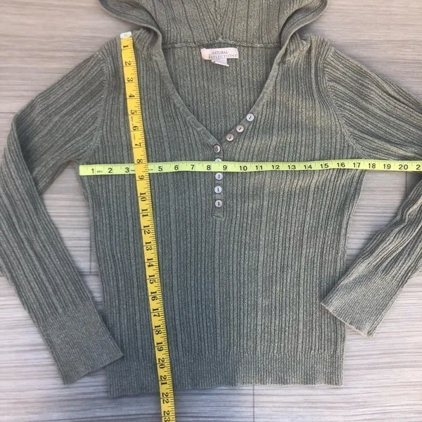 Natural Reflections Green‎ hooded sweater Size Medium - Image 9
