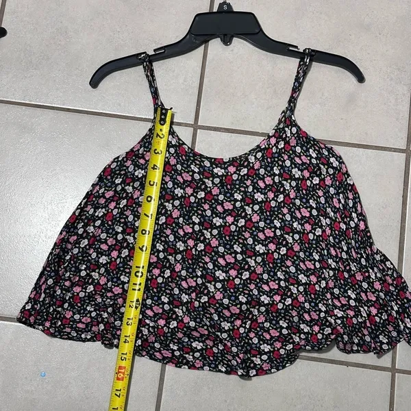 Divided by H&M Women Floral Black Top Spaghetti‎ strap size 6 - Image 7