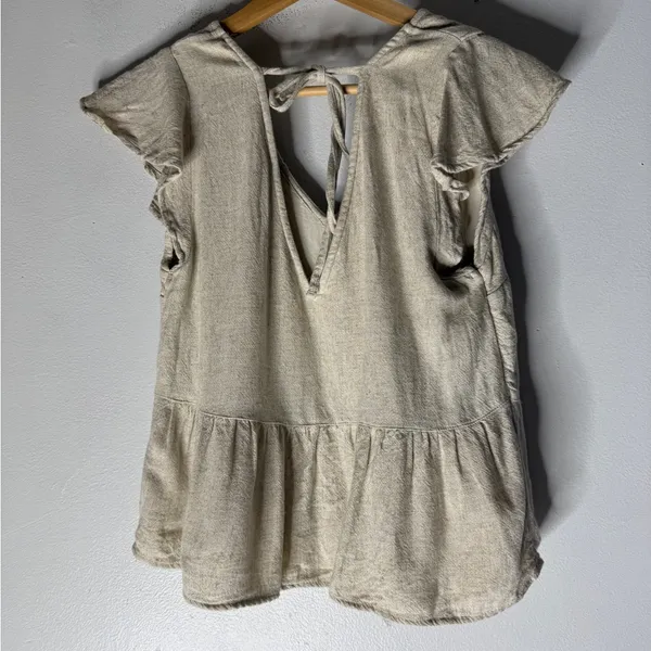 Abercrombie Fitch Linen Blend‎ V Neck Flutter Sleeve Top Tan XS - Image 2