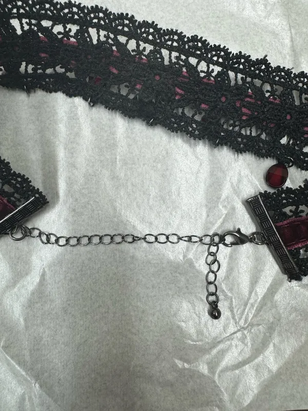 Gothic Adjustable Choker Necklace with Velvet and Bat Charm - Image 3