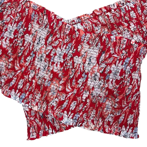 NWT Free People East to West Smocked Top in Red Floral Print Size Medium - Image 3