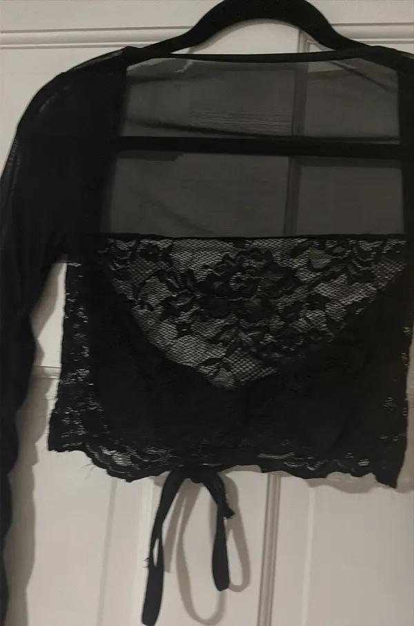 Woman’s Top Black - Image 2