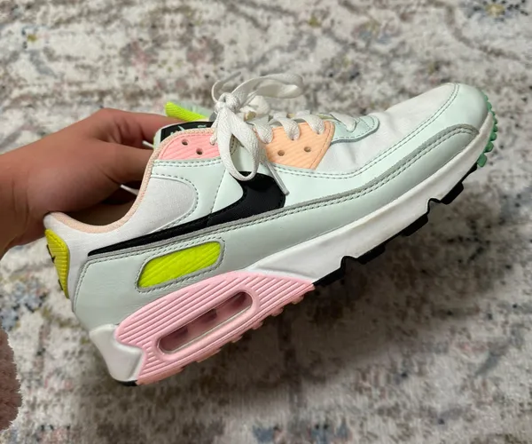 Nike Air Max 90 Sneakers - Image 3